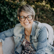 Caroline AMAT BLANCHETON