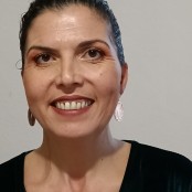 Djamila NEZZAR - La Source de Kimia