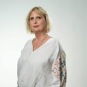 Eve D'HUMIÈRES
